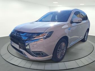 Imagen de MITSUBISHI Outlander PHEV Kaiteki 4WD