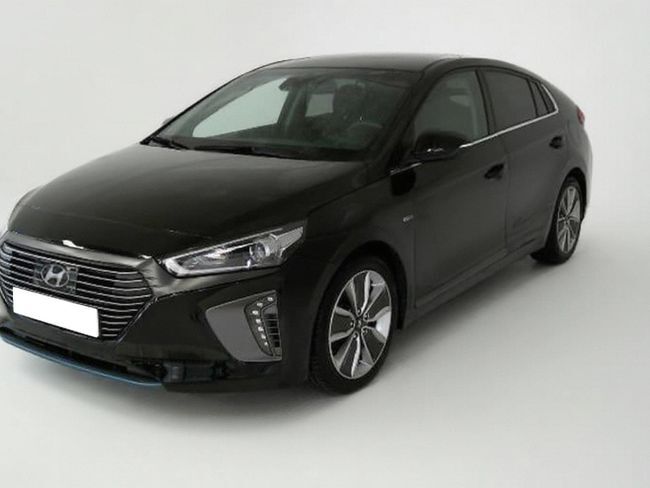 HYUNDAI Ioniq (1.6 GDI HEV TECNO DCT) en Madrid