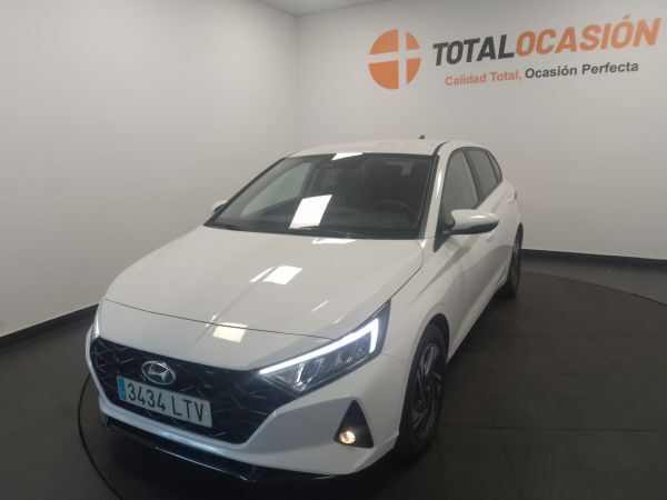 HYUNDAI i20 (1.0 TGDI 74kW (100CV) Tecno) en Madrid