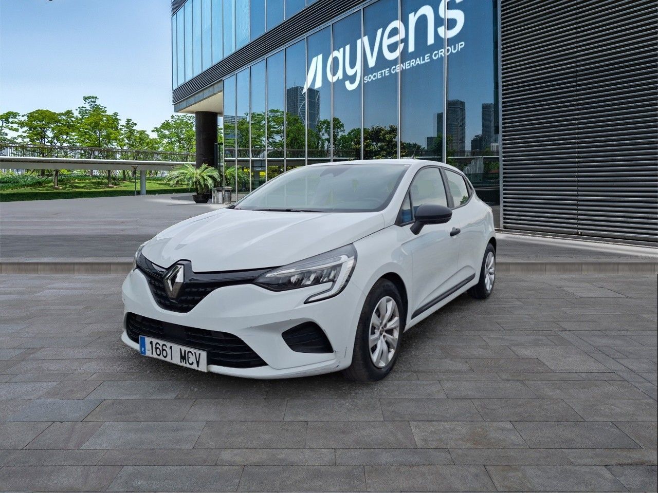 RENAULT Clio (Authentic SCe 48 kW (65 CV)) en Madrid
