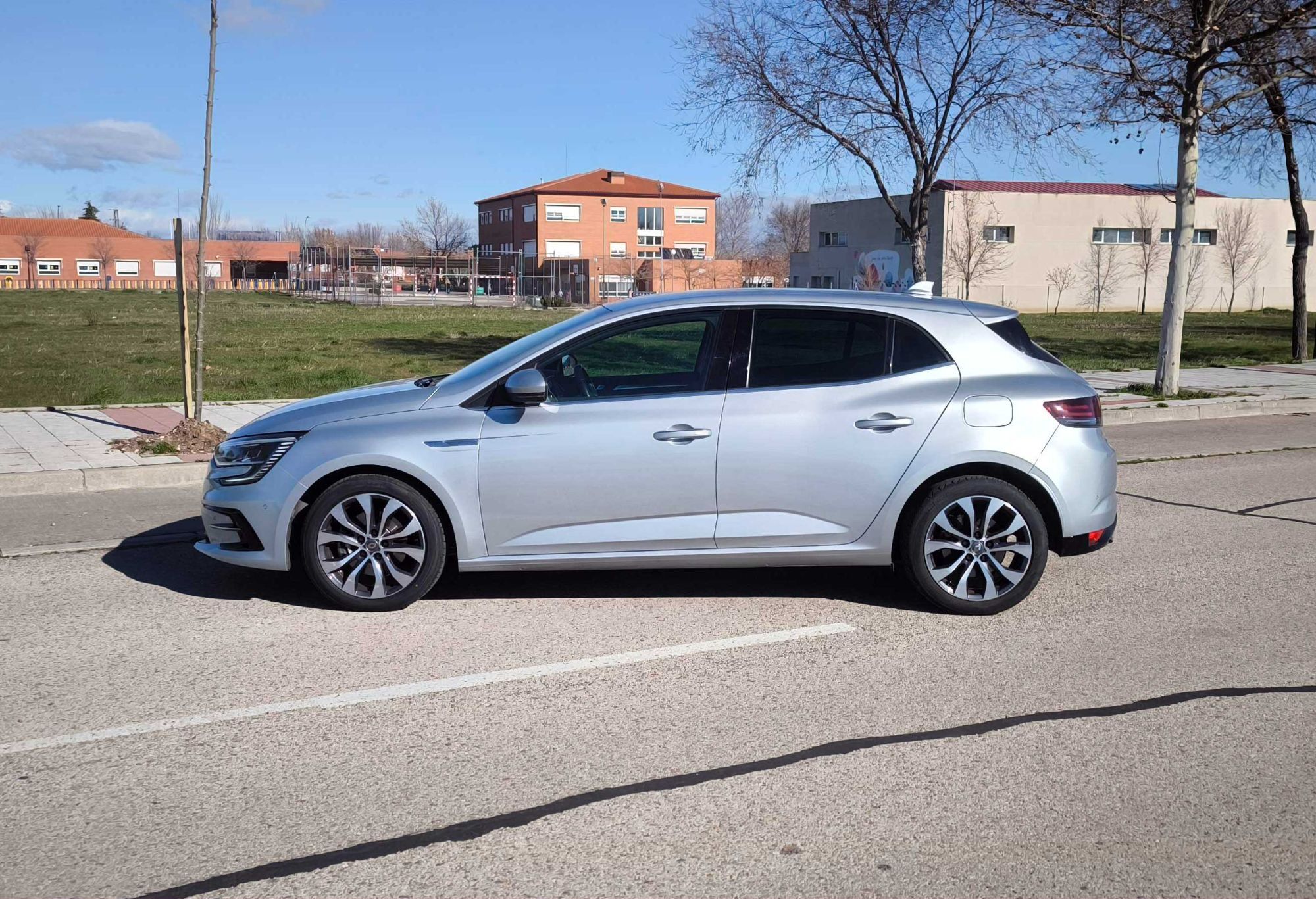 Foto del RENAULT Mégane E-TECH Zen 117kW