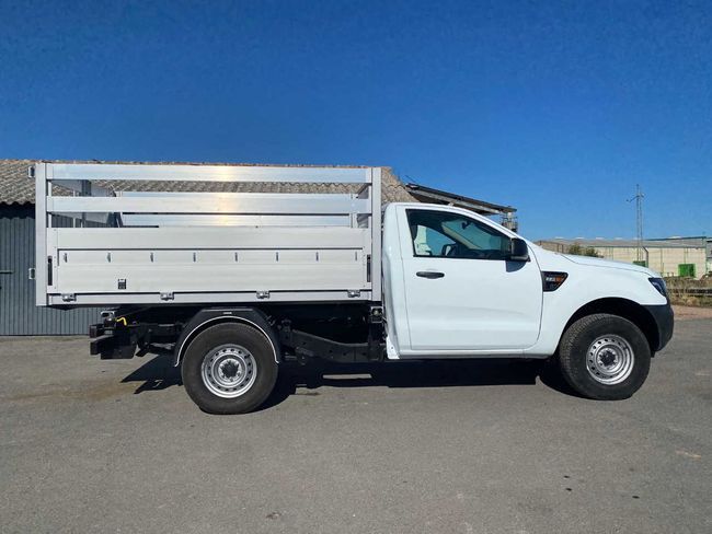 FORD Ranger (2.2 tdci cabina sencilla basculante 4x4) en Córdoba
