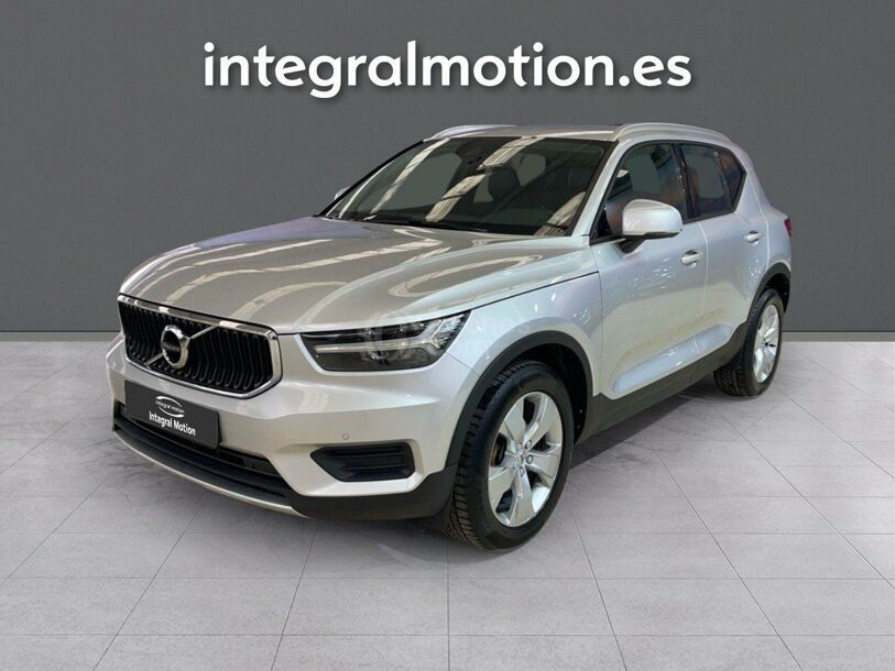 Foto del VOLVO XC40 D3 Momentum Aut.