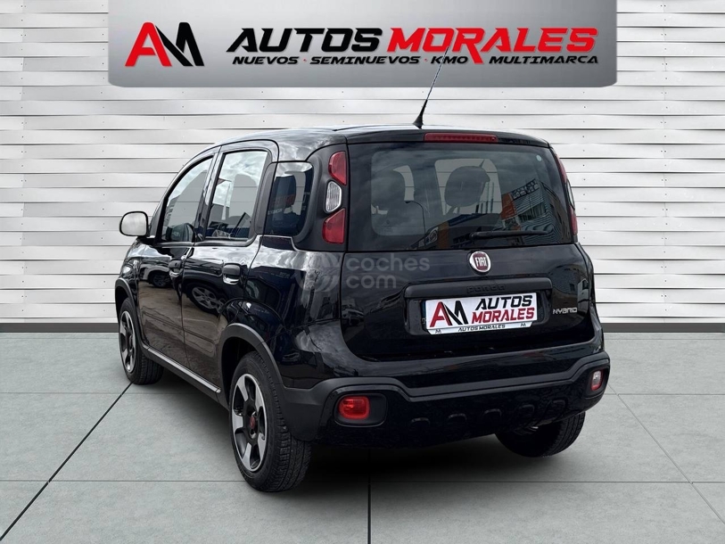 Foto del FIAT Panda 1.0 Gse Cross Hybrid