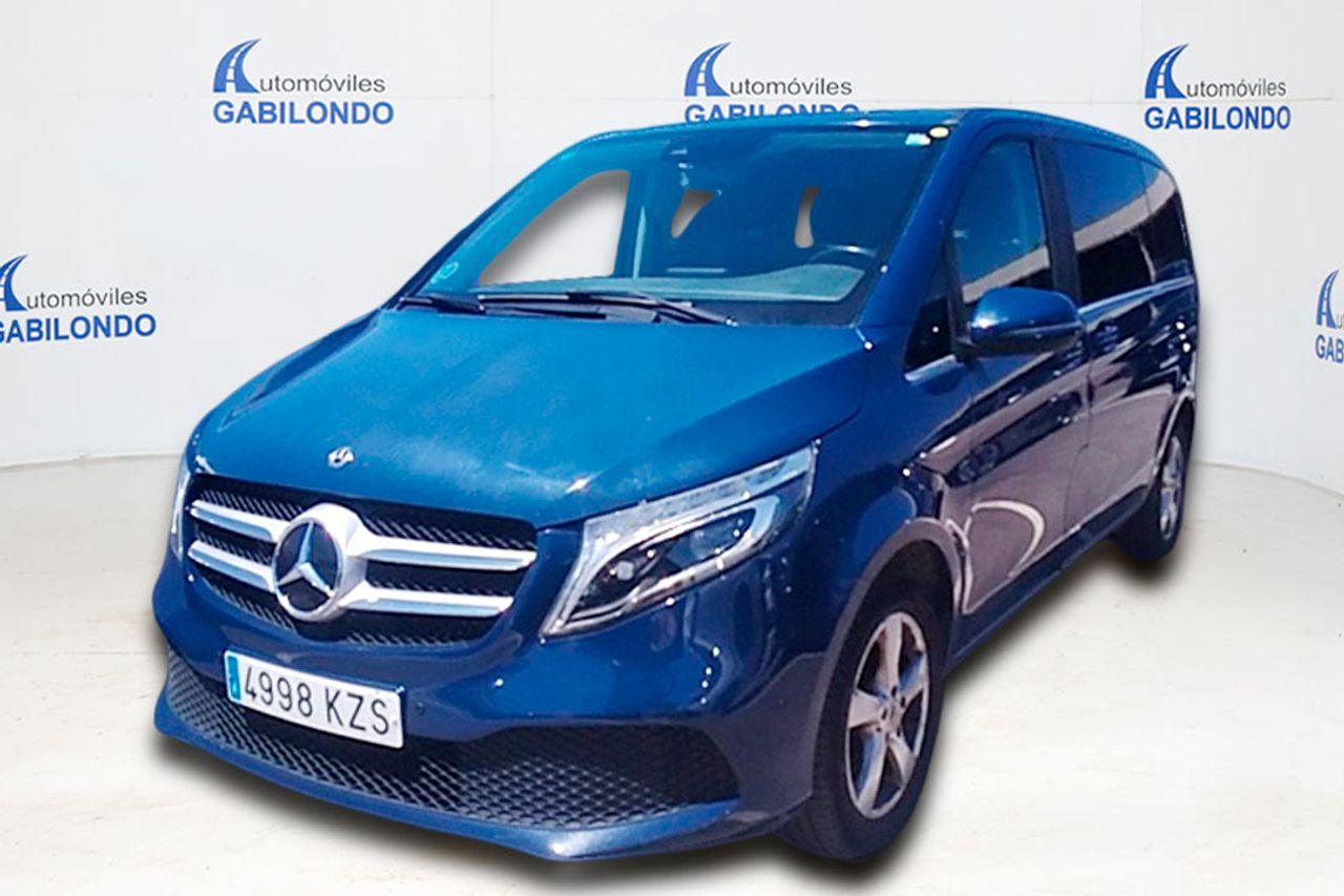 MERCEDES Clase V (220 d Avantgarde Largo) en Valladolid