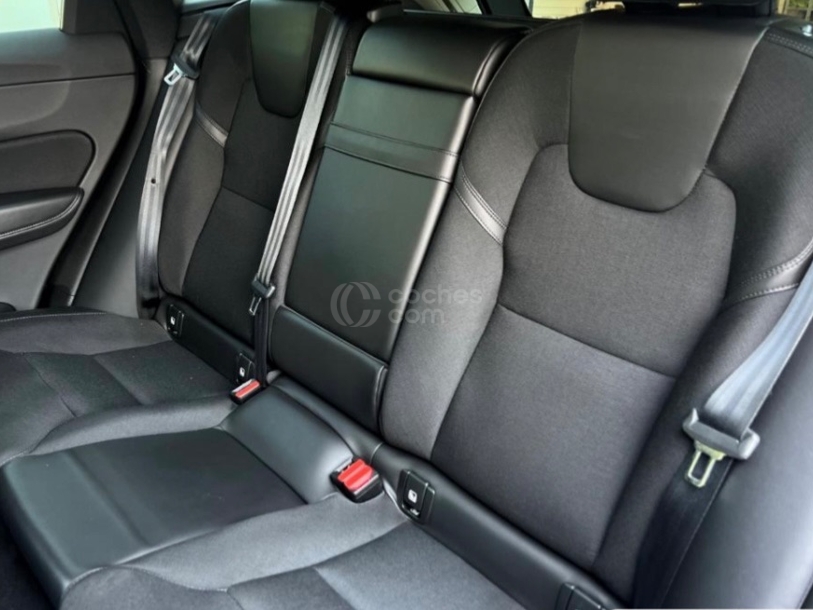 Foto del VOLVO XC60 D3 Momentum Pro