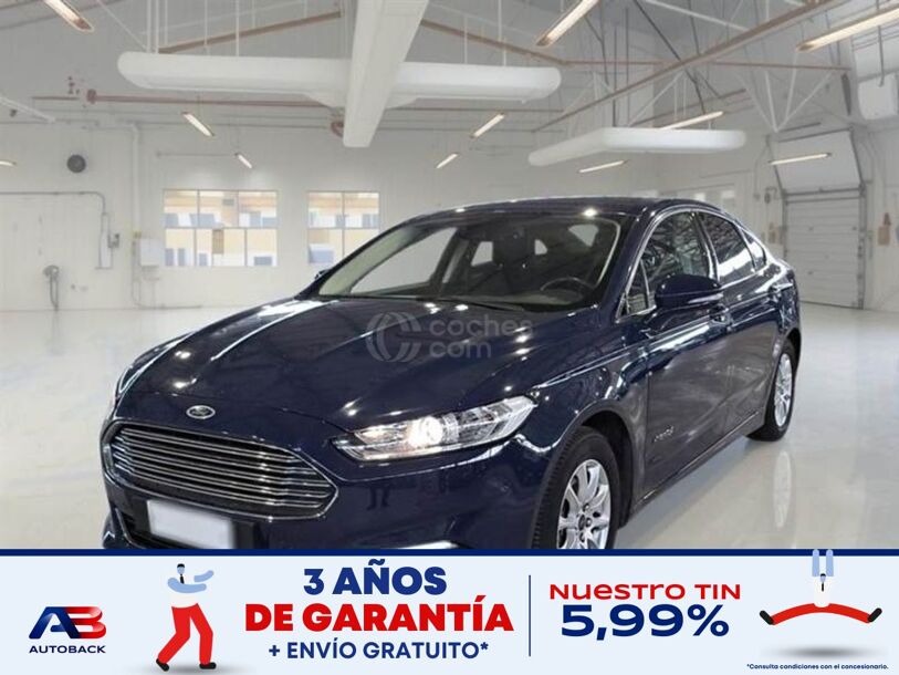 Foto del FORD Mondeo Sedán 2.0 HEV Titanium