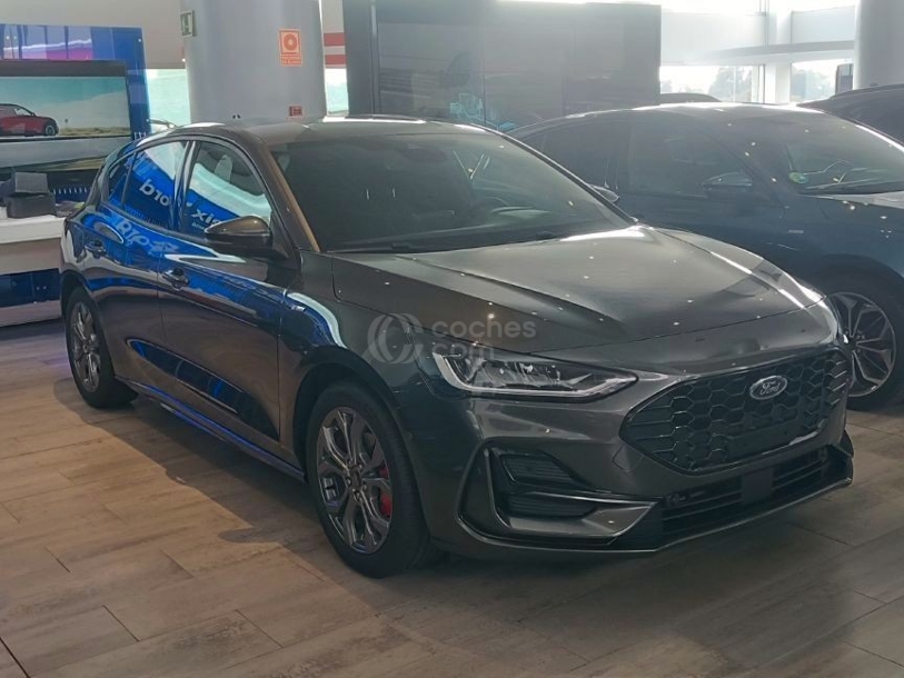 Foto del FORD Focus 1.0 Ecoboost MHEV ST-Line 125