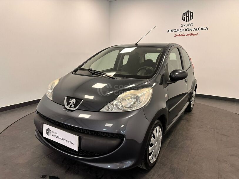 Foto del PEUGEOT 107 1.0i Urban 2 Tronic