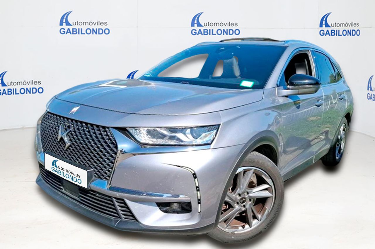 DS DS7 (1.6 E-Tense 225 SO CHIC Auto) en Valladolid