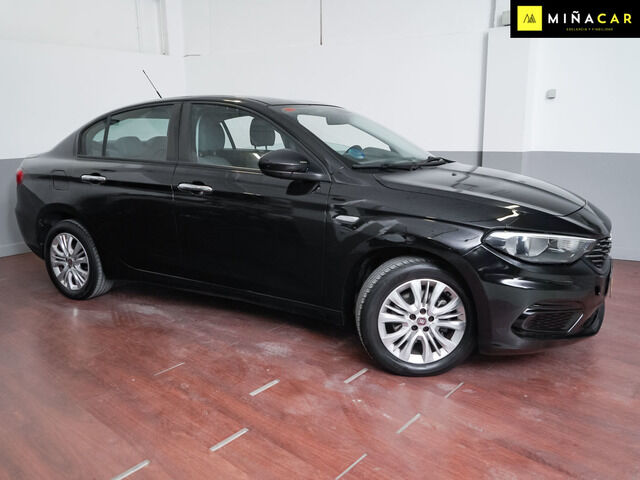 Foto del FIAT Tipo Sedán 1.4 T-Jet Gasolina-GLP Easy