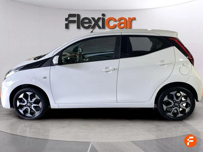 Foto del TOYOTA Aygo 70 x-play