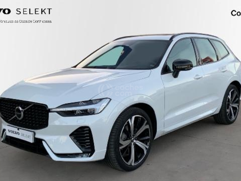 Foto del VOLVO XC60 B4 R-Design FWD Aut.