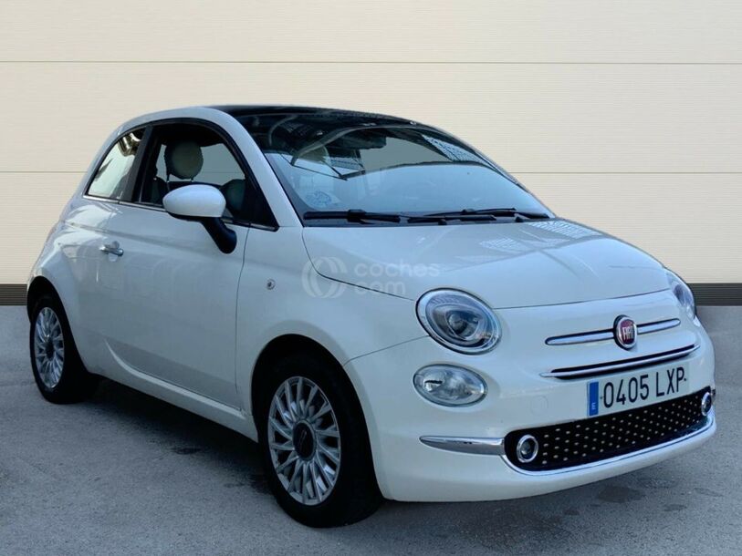 Foto del FIAT 500 C 1.0 Hybrid Red 52kW