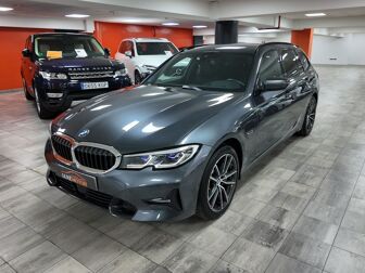 Imagen de BMW Serie 3 330e xDrive Touring M Sport