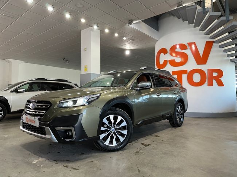 Foto del SUBARU Outback 2.5i Executive Plus S Black Edition CVT