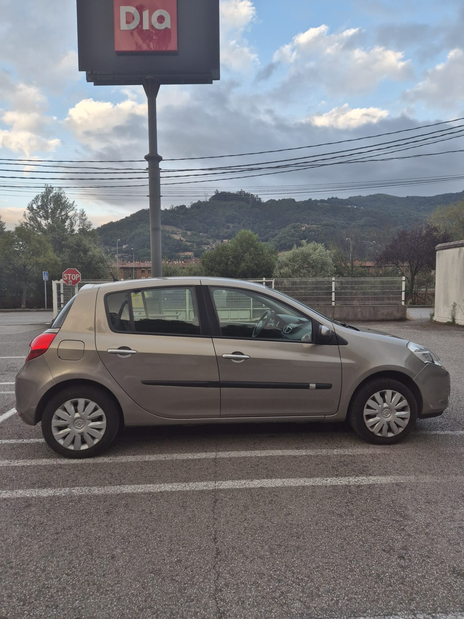 Foto del RENAULT Clio 1.2 Authentique