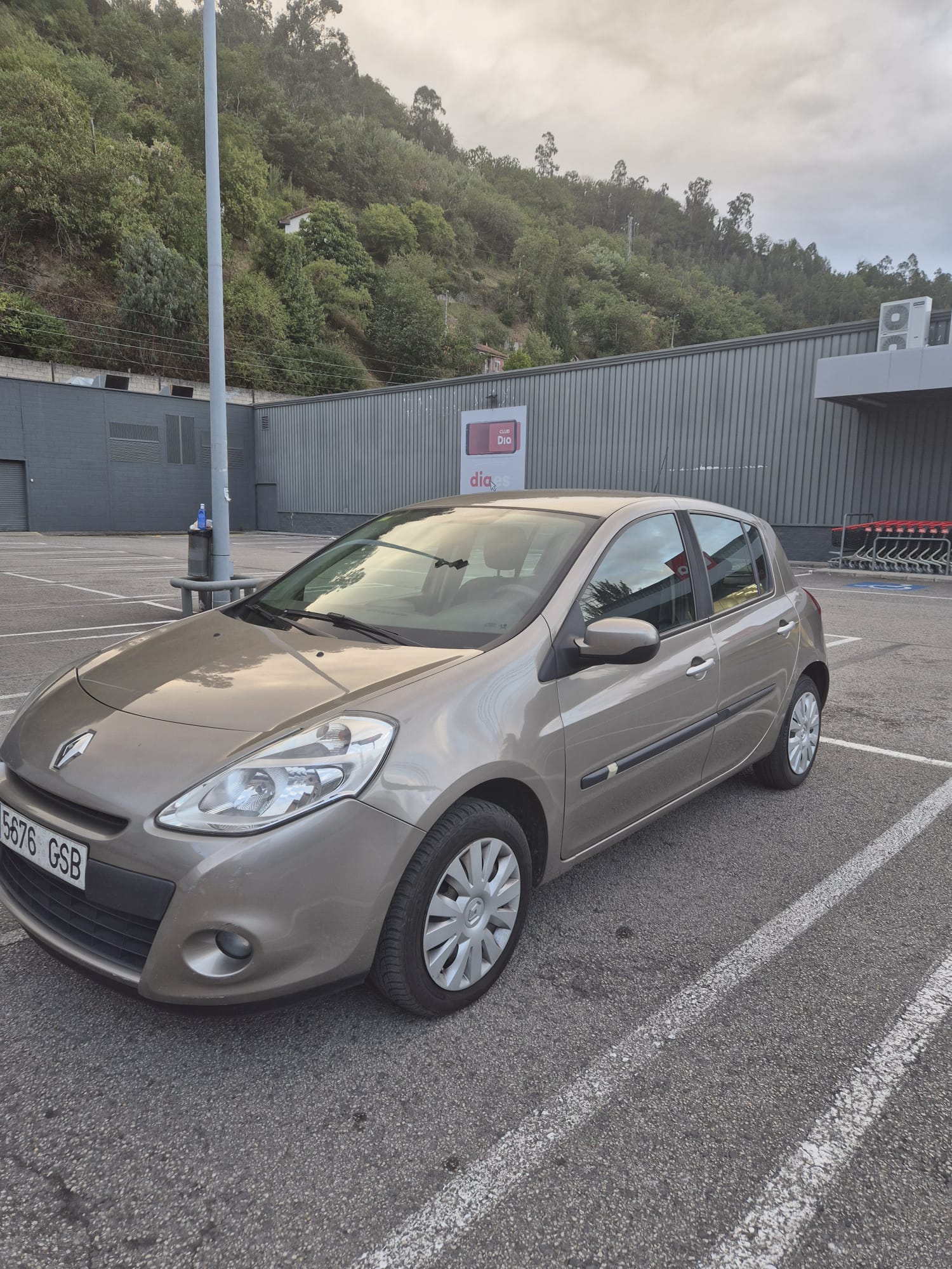 Foto del RENAULT Clio 1.2 Authentique