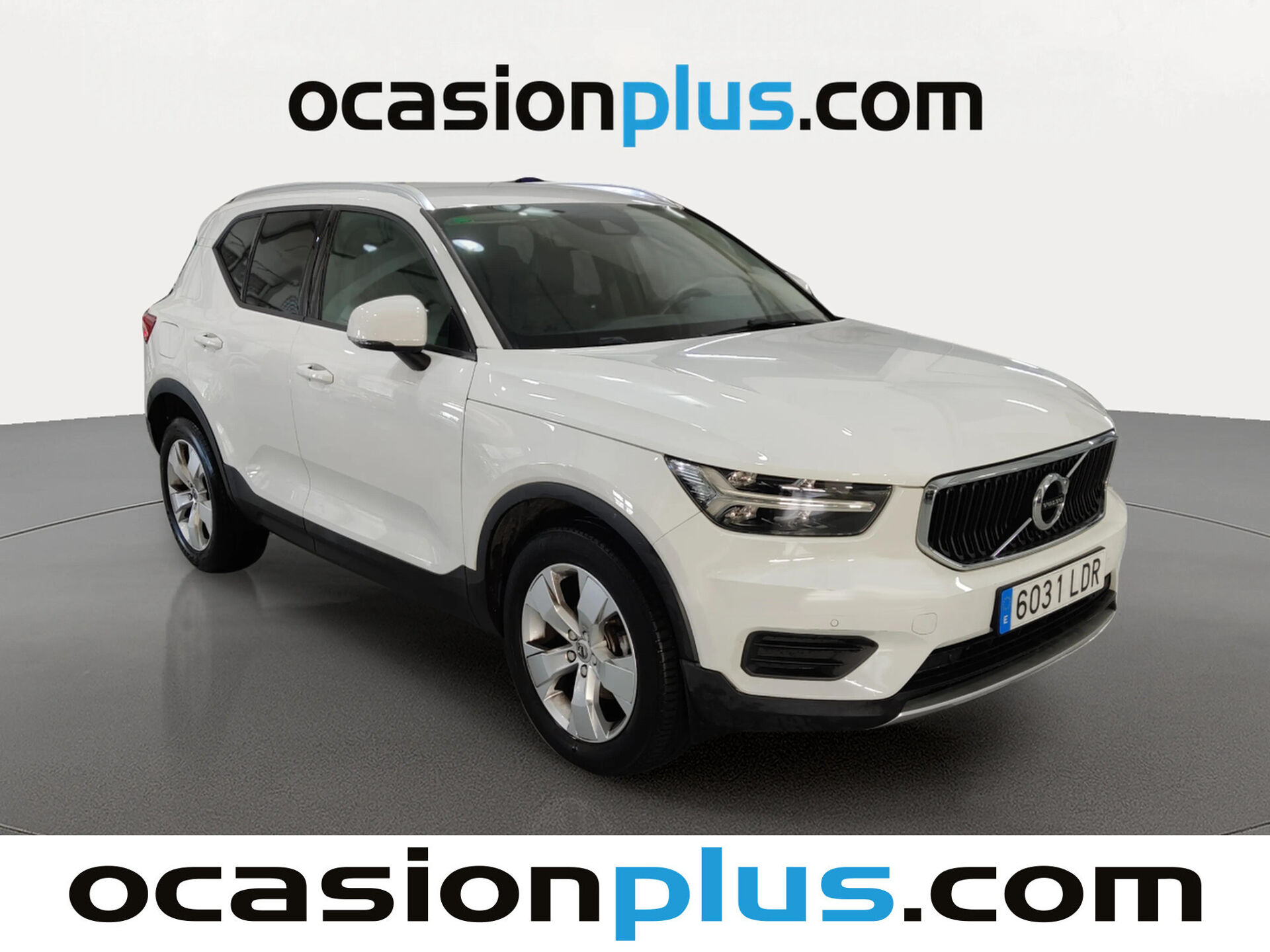 Imagen 2 de VOLVO XC40