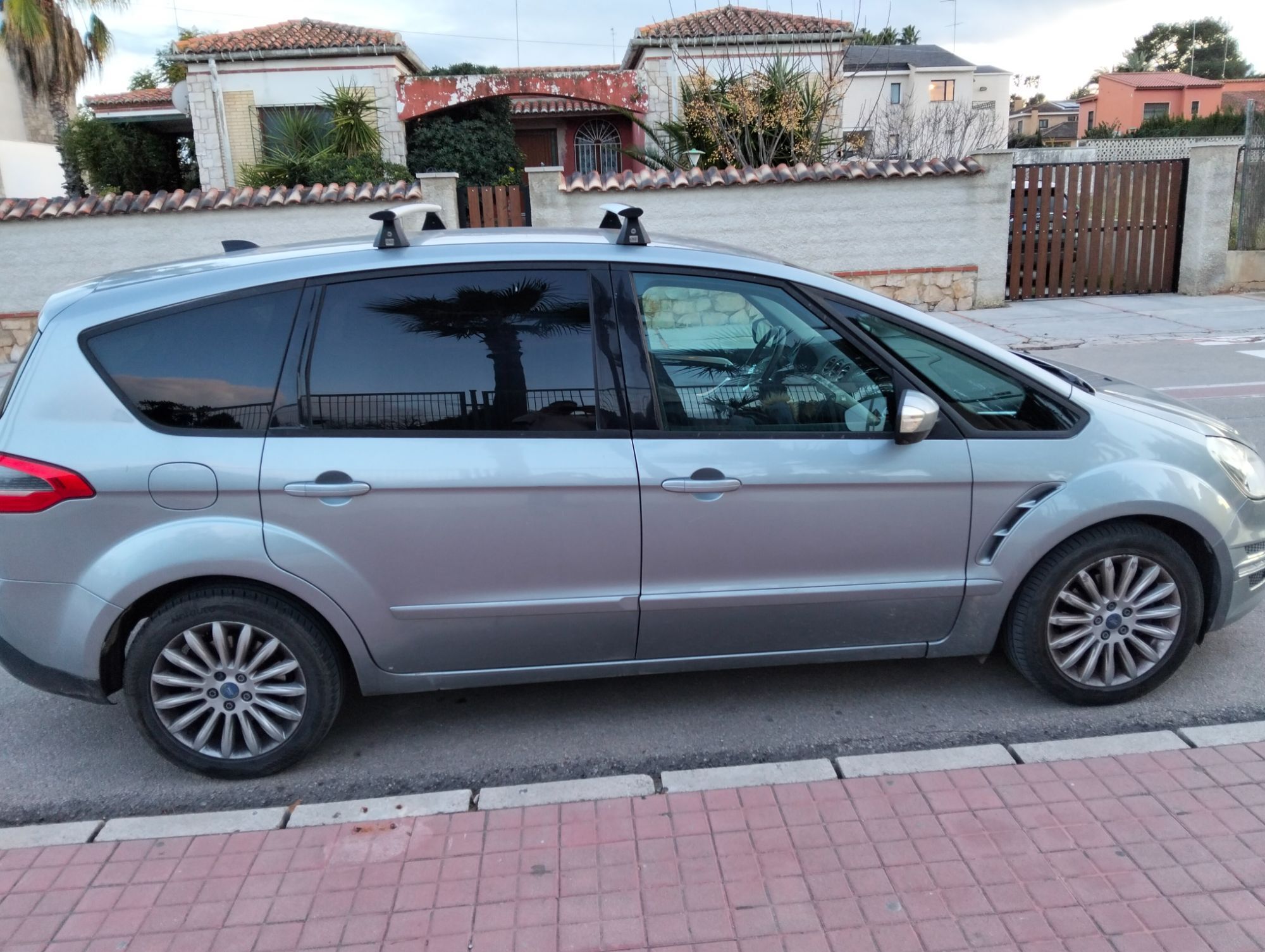 Foto del FORD S-Max 2.0TDCI Limited Edition 140