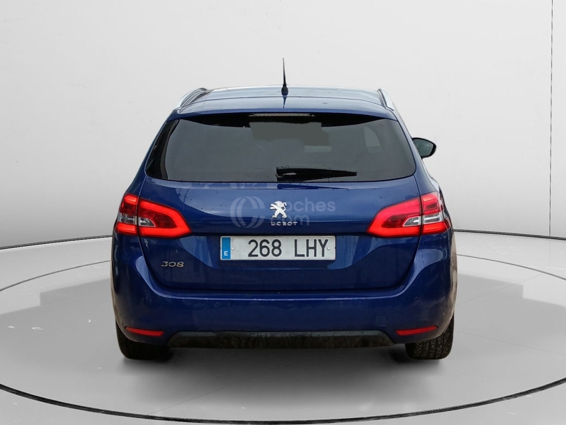 Foto del PEUGEOT 308 1.2 PureTech S&S Style 130