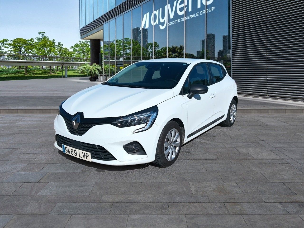 RENAULT Clio (Business TCe 74 kW (100 CV) GLP) en Madrid
