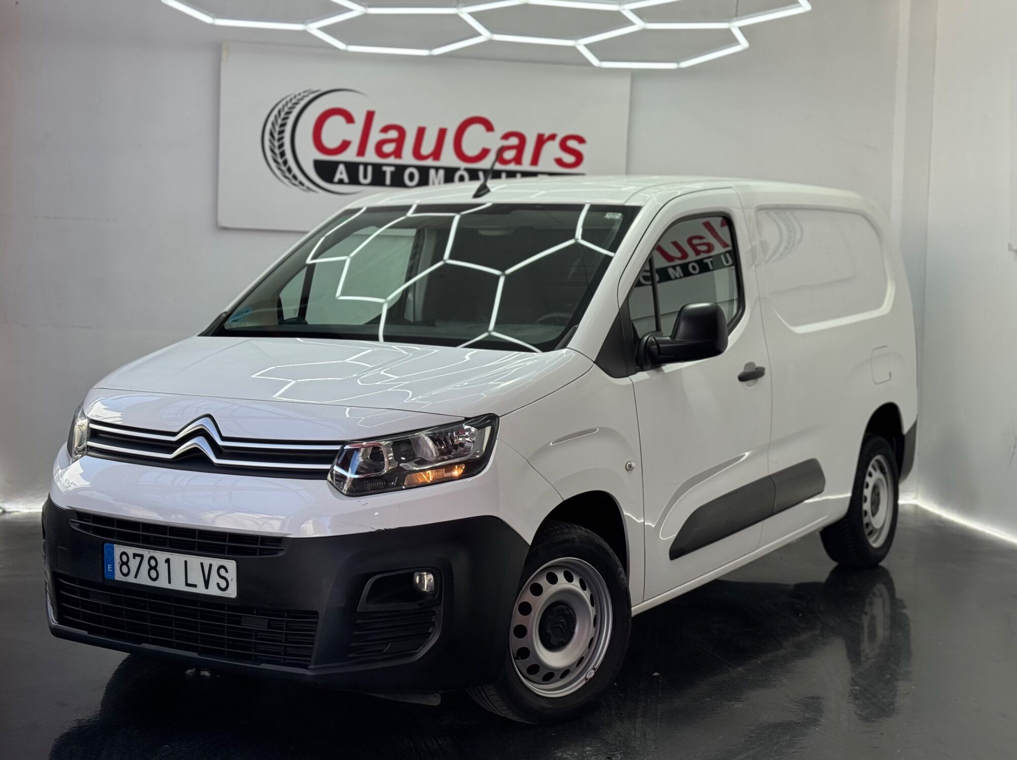 Foto del CITROEN Berlingo Van BlueHDi S&S Talla XL Control 100