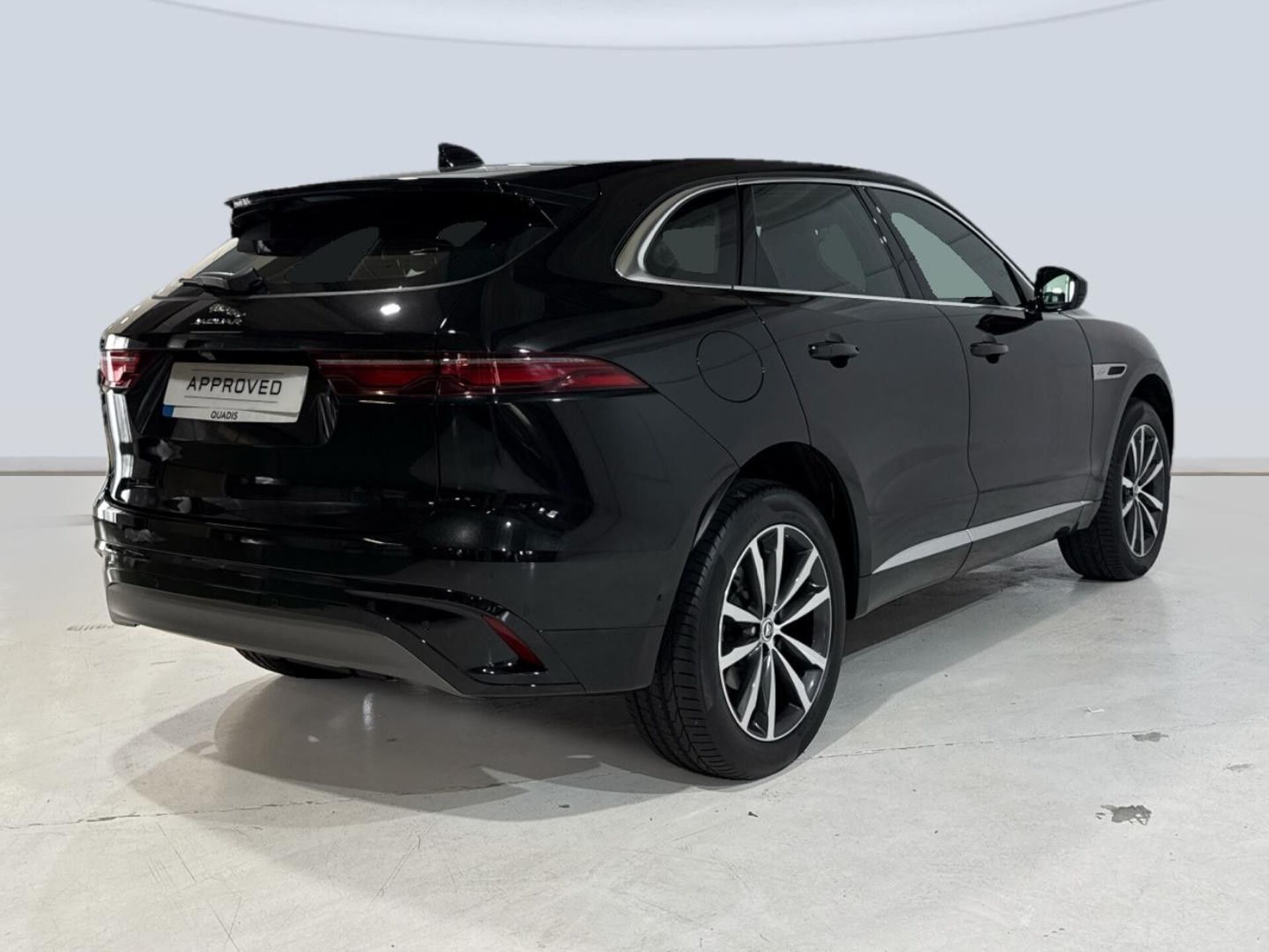 Imagen 2 de JAGUAR F-Pace