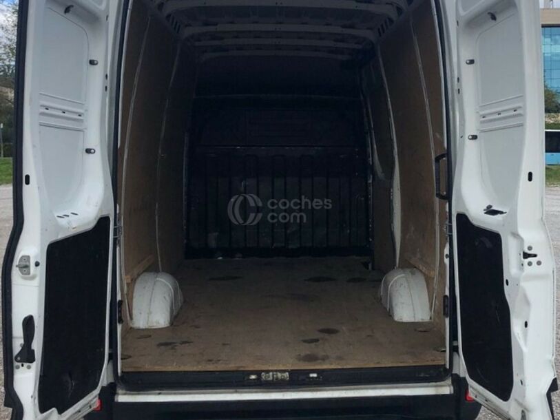 Foto del IVECO Daily Furgón 35S16 V 3520 H2 10.8 156