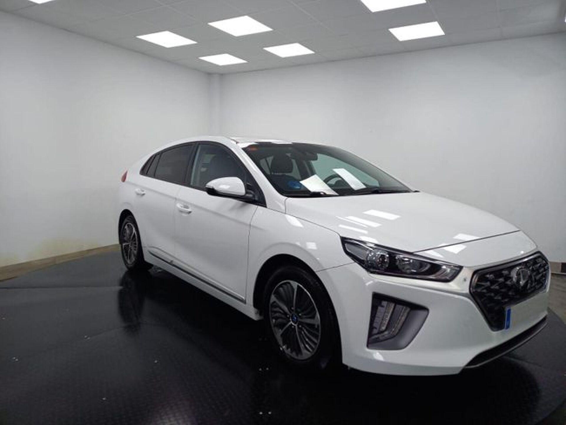 Imagen 2 de HYUNDAI Ioniq