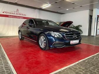 Imagen de MERCEDES Clase E E 220d 4Matic 9G-Tronic 194