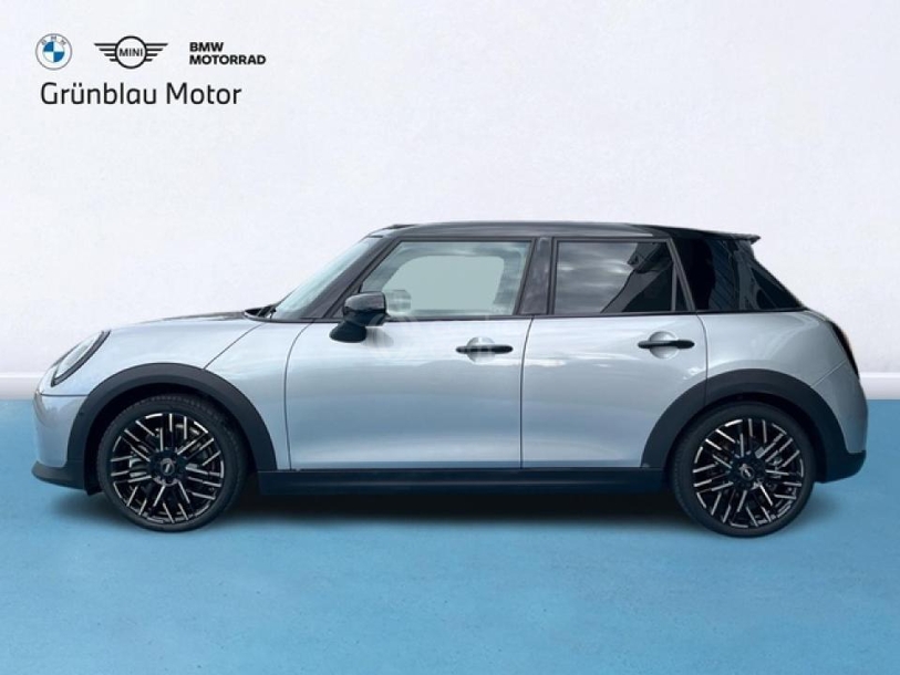 Foto del MINI Mini Cooper 5 puertas S Essential Aut.