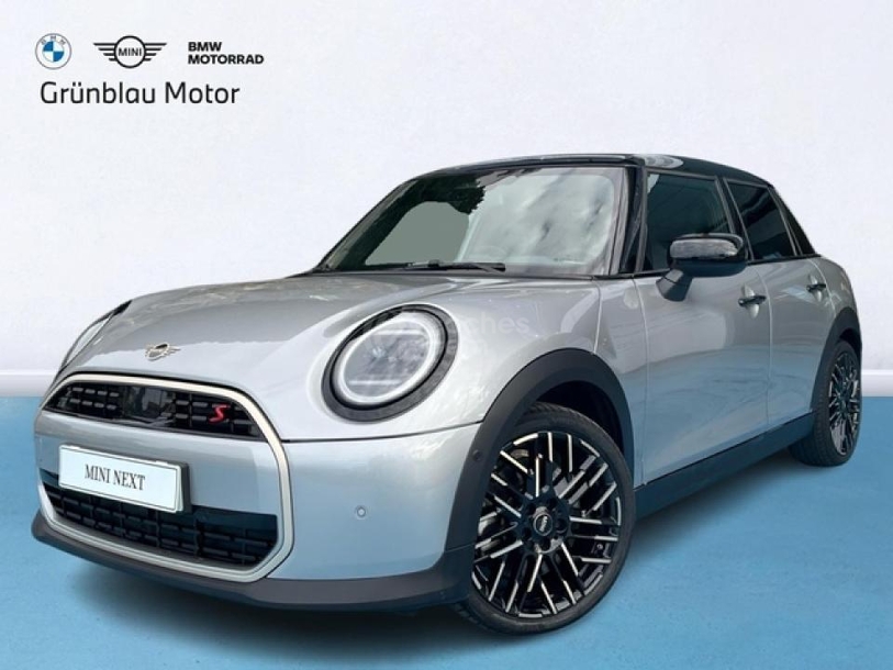Foto del MINI Mini Cooper 5 puertas S Essential Aut.