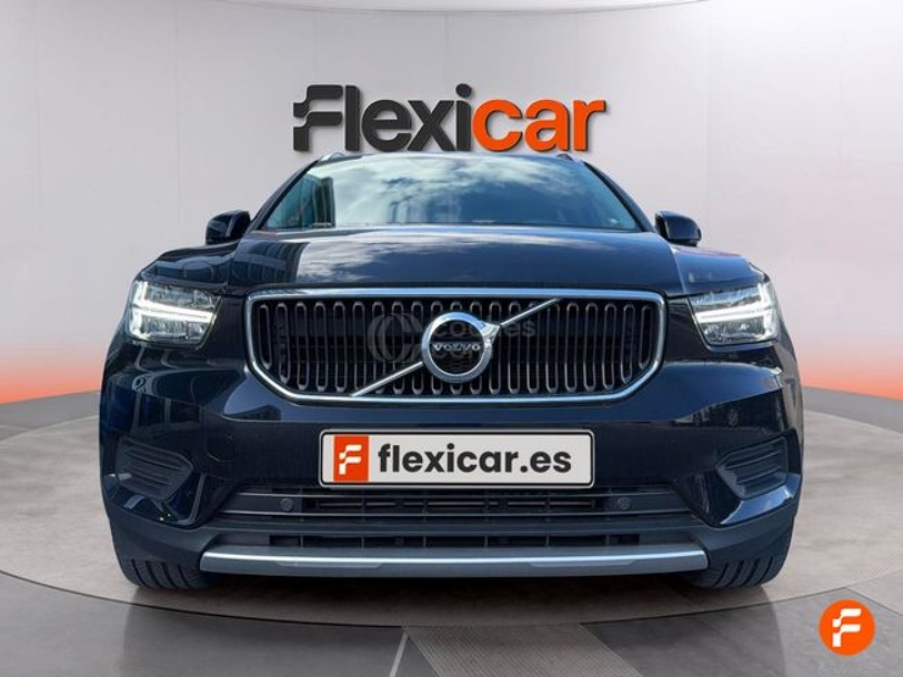 Foto del VOLVO XC40 D3 Momentum AWD Aut.
