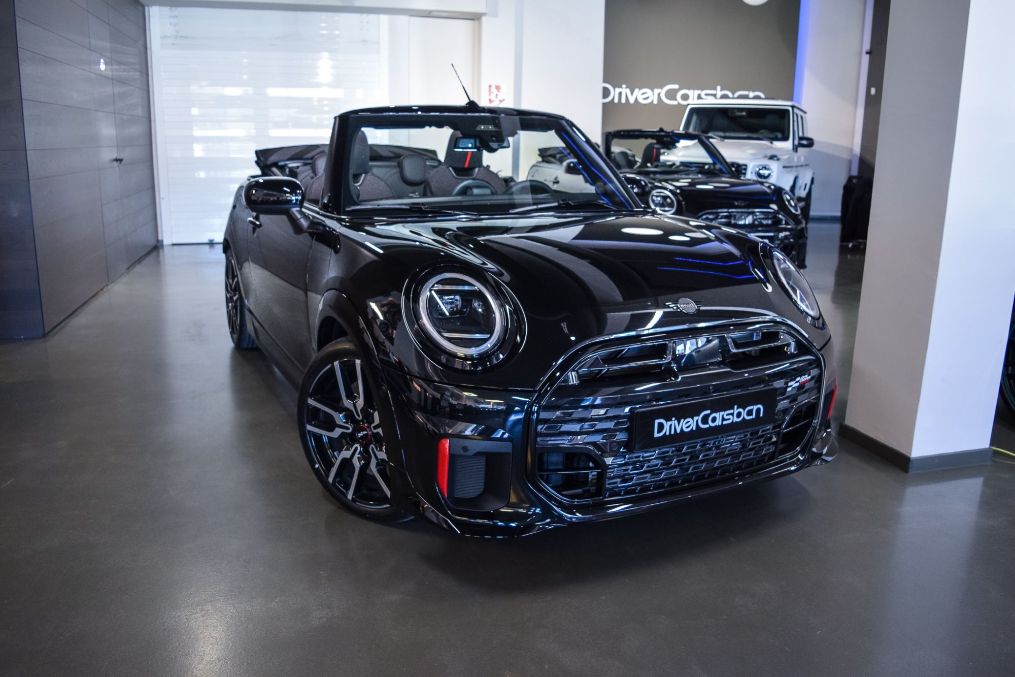 MINI Mini (Cabrio Cooper JCW  Aut.) en Barcelona