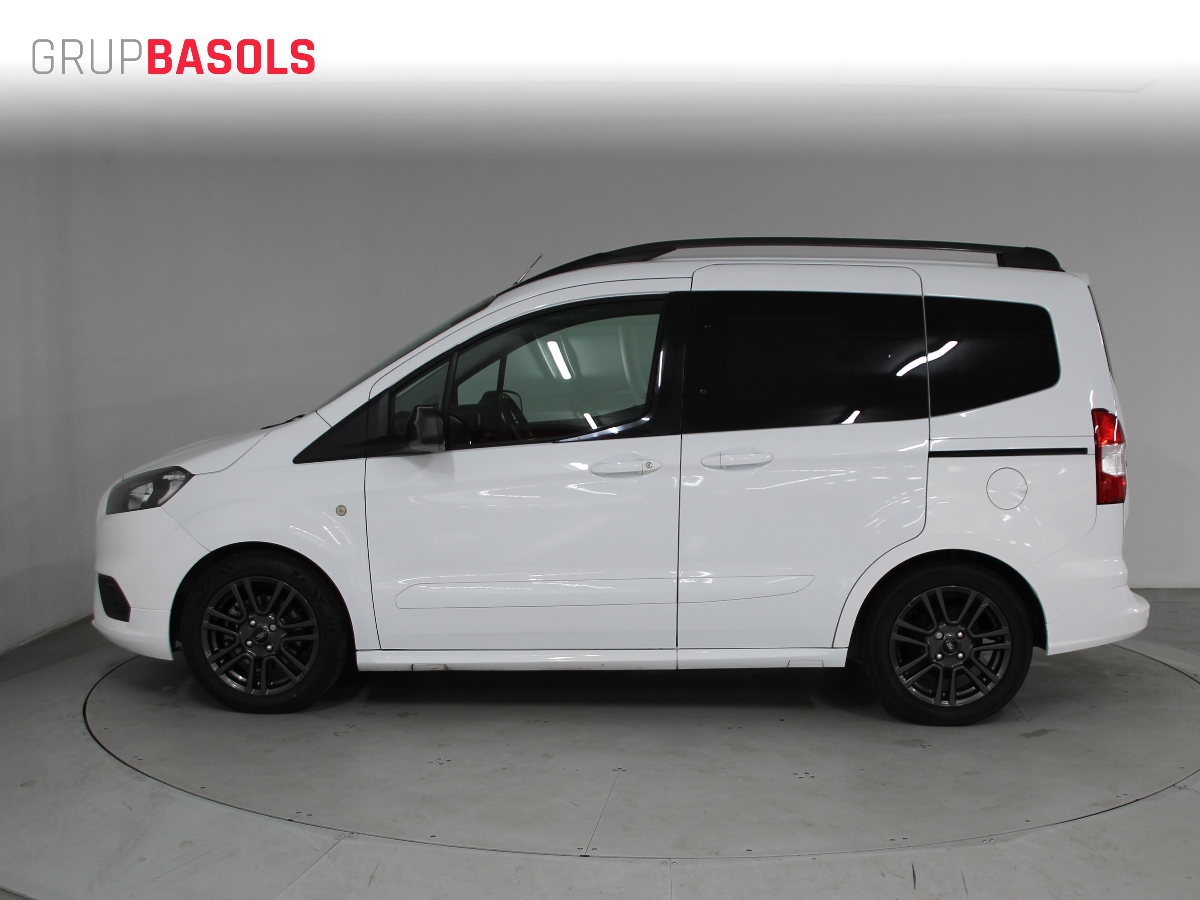 Foto del FORD Tourneo Courier 1.0 Ecoboost Titanium