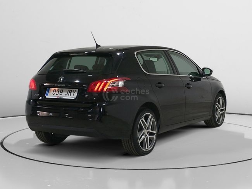 Foto del PEUGEOT 308 1.2 PureTech S&S Allure 130