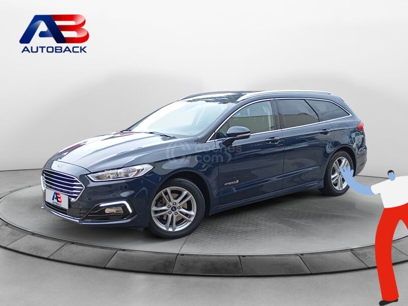 Foto del FORD Mondeo Sedán 2.0 HEV Titanium