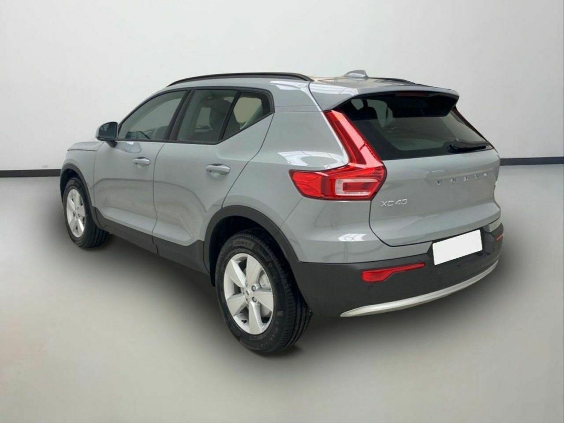 Imagen 2 de VOLVO XC40