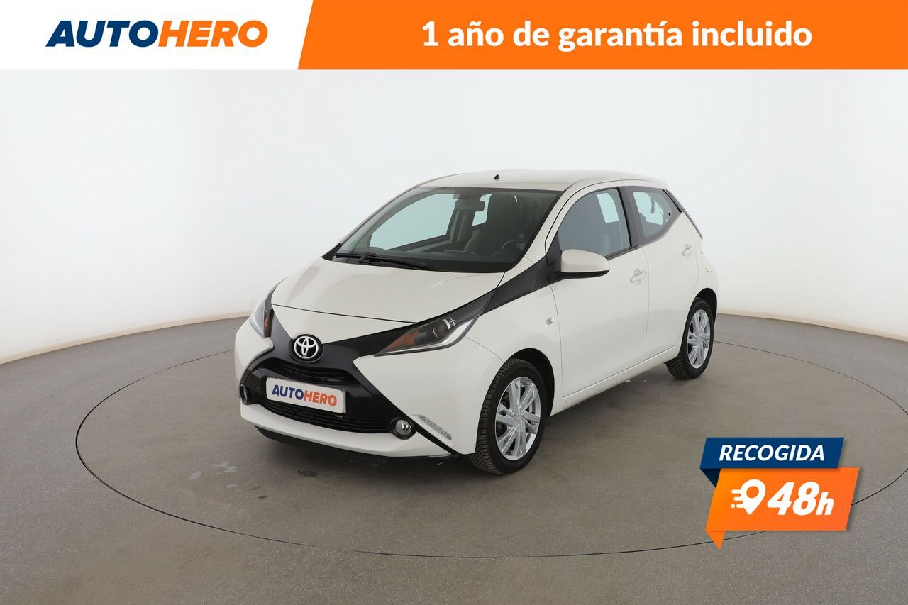 TOYOTA Aygo (1.0 X-Play) en Madrid