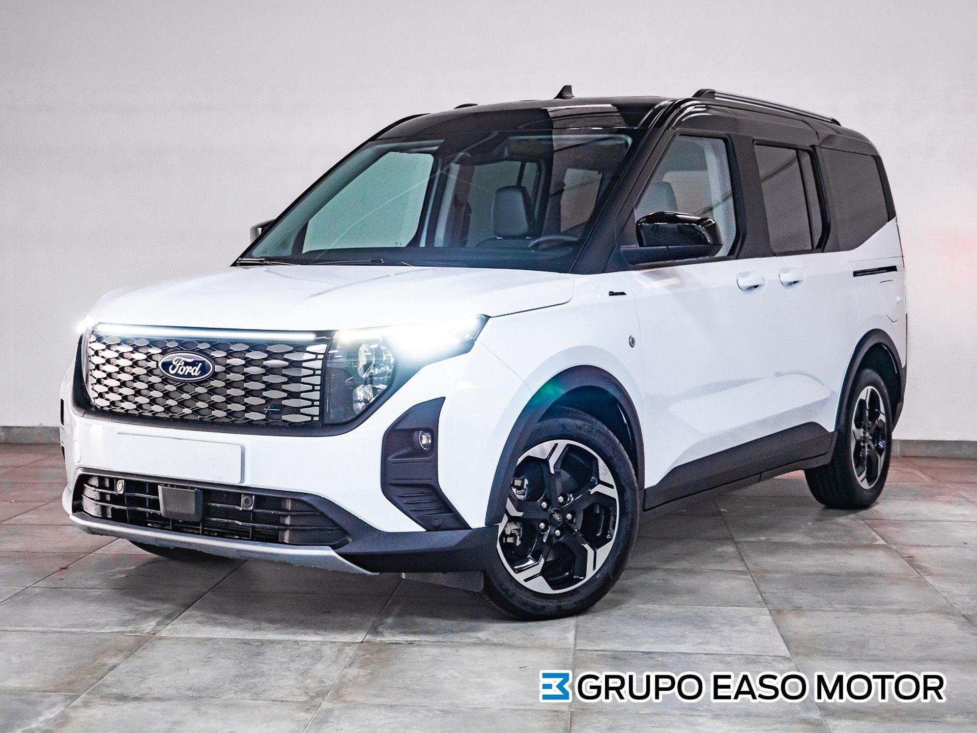 FORD Tourneo Courier (BEV 43,6kWh (136CV) Auto Active) en Guipúzcoa