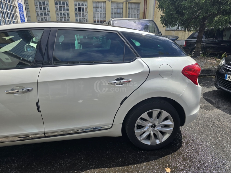 Foto del DS DS5 DS 5 1.6BlueHDi S&S Style 120