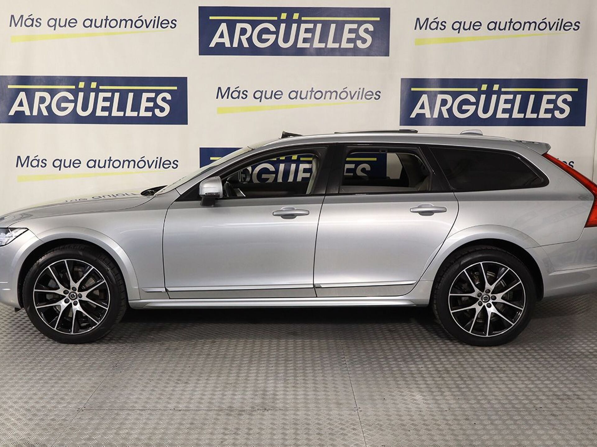 Imagen 3 de VOLVO V90 Cross Country