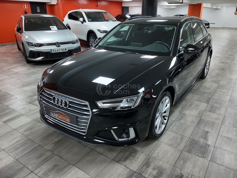 Foto del AUDI A4 Avant 35 TDI S line S tronic 110kW