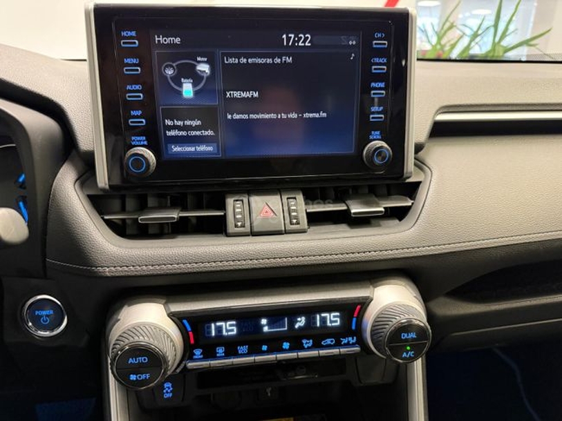 Foto del TOYOTA RAV-4 2.5 hybrid 2WD Advance