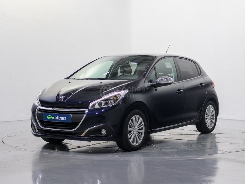 Foto del PEUGEOT 208 1.2 PureTech S&S Signature 110