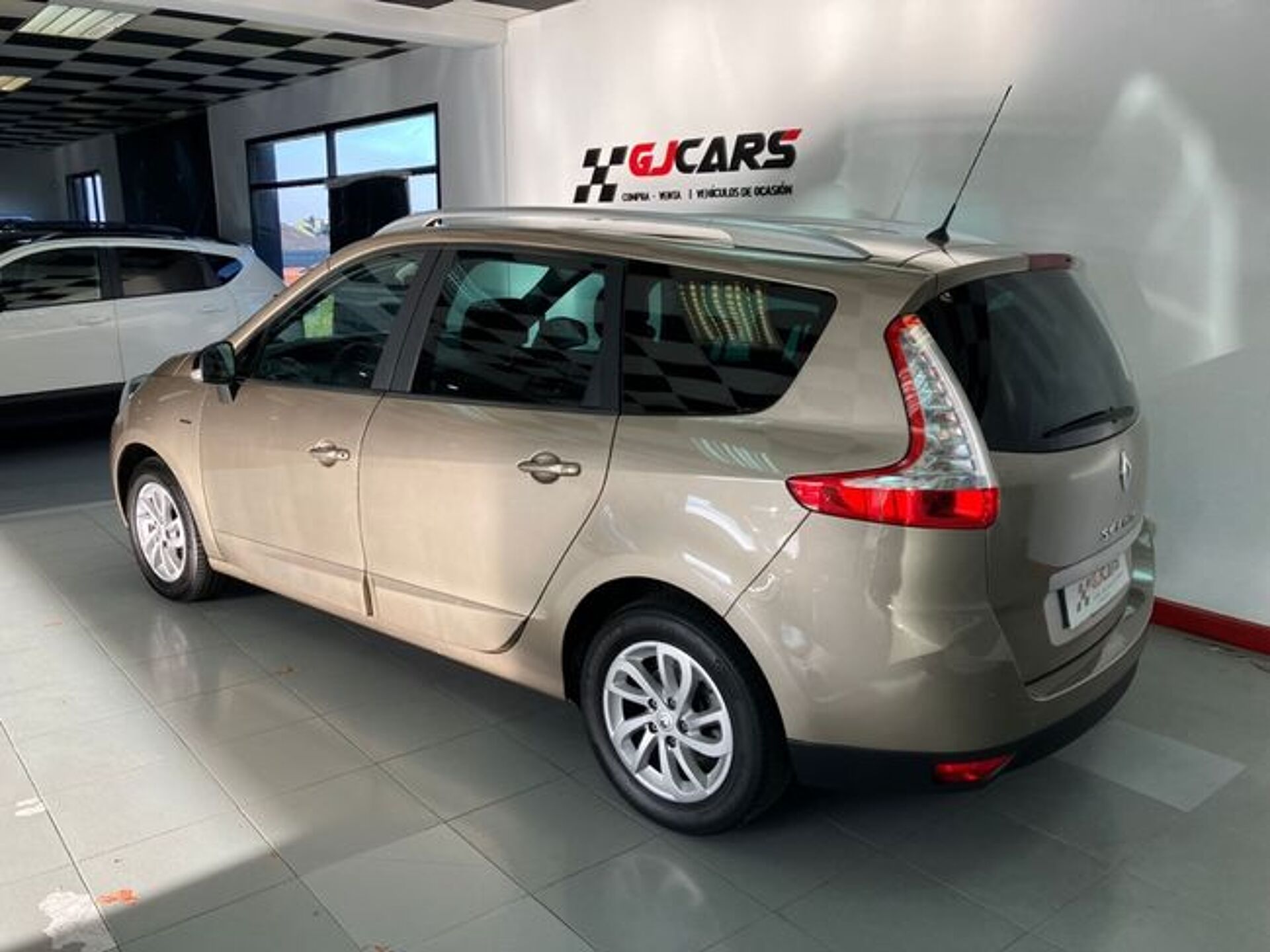 Imagen 3 de RENAULT Scenic