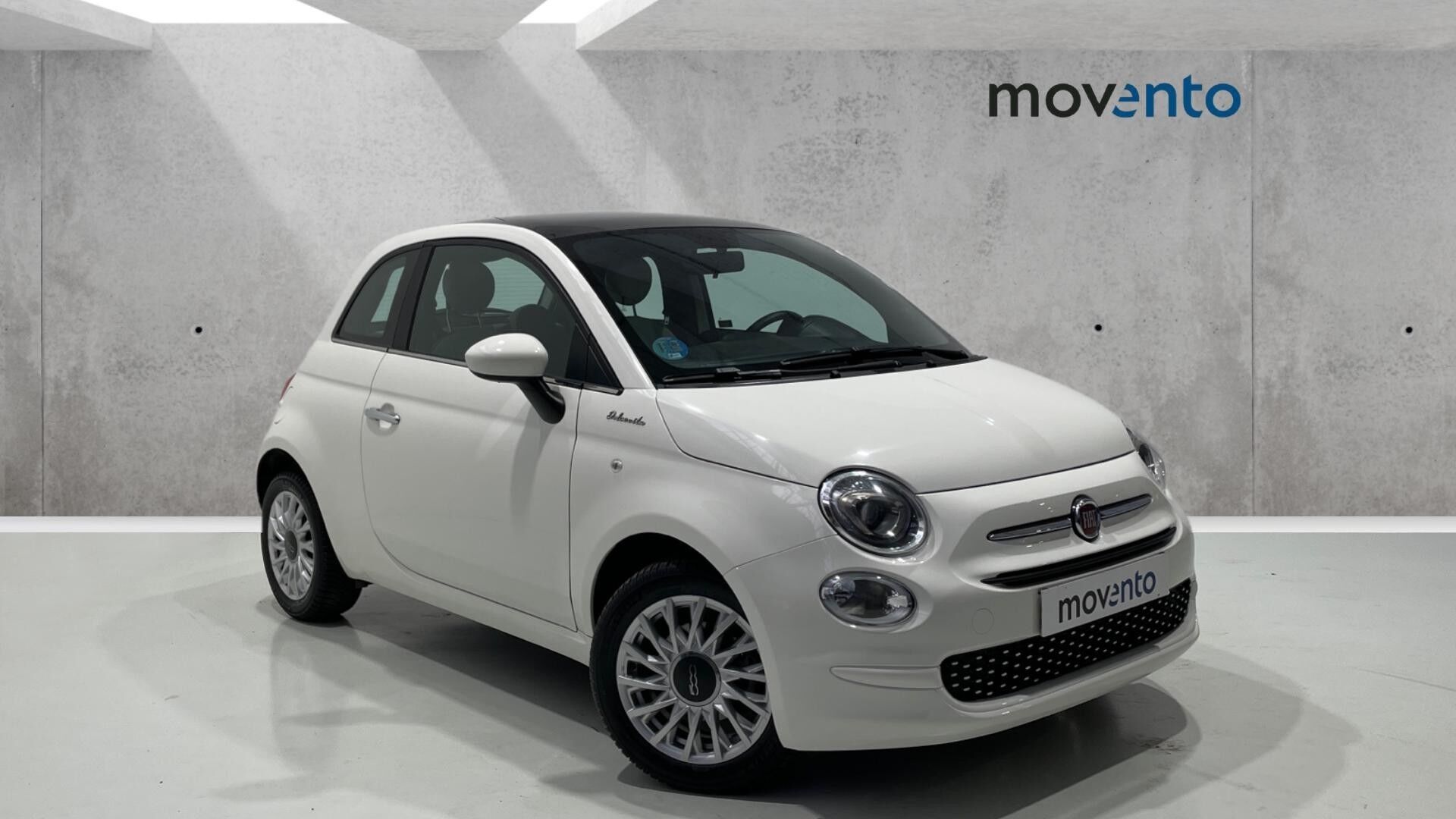 FIAT 500 (1.0 Hybrid Dolcevita 51 kW (70 CV)) en Barcelona