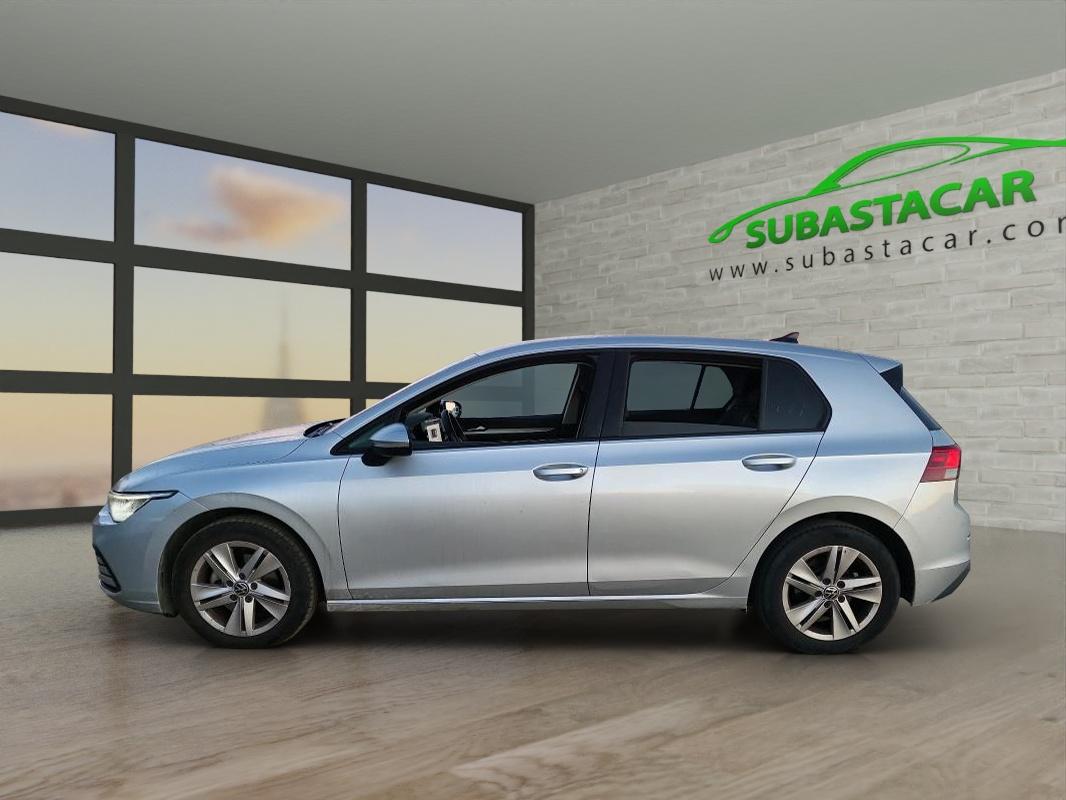 VOLKSWAGEN Golf (Golf Life 2.0 TDI 85kW (115CV)) en Madrid
