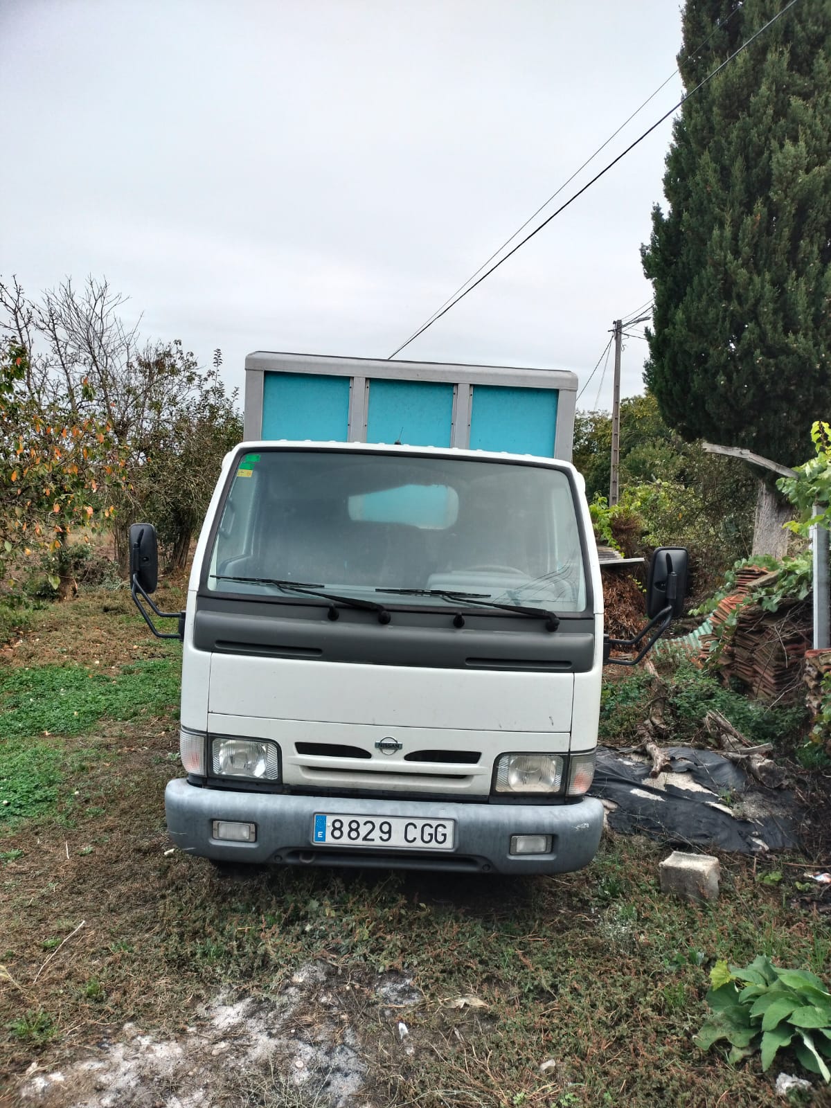 Foto del NISSAN Cabstar -E 95.32-2 Cabina Abatible